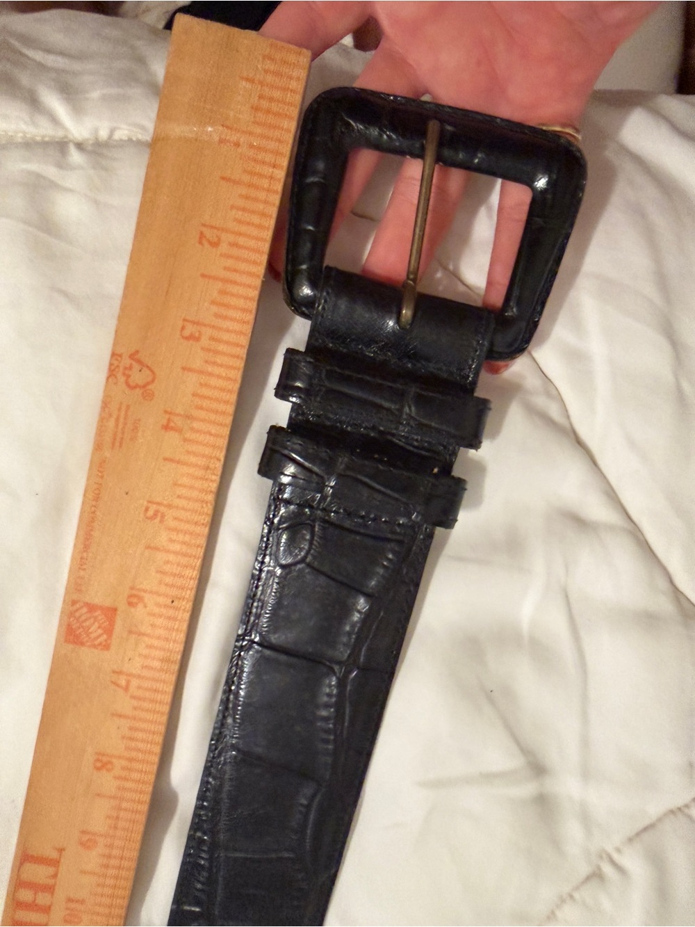 Vintage Black Croc-Embossed Wide Belt with Covered Buckle - Picture 5 of 7
